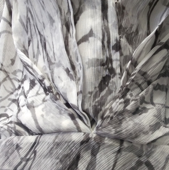 Rachel Roy SIGNATURE~💯% Silk Blouse - Picture 13 of 16